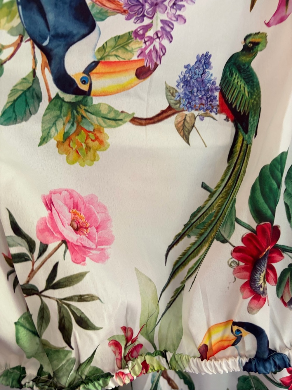 Calypso St Barth Floral/ Bird Print White Maxi Skirt and Puff Sleeve top Set - Picture 14 of 15
